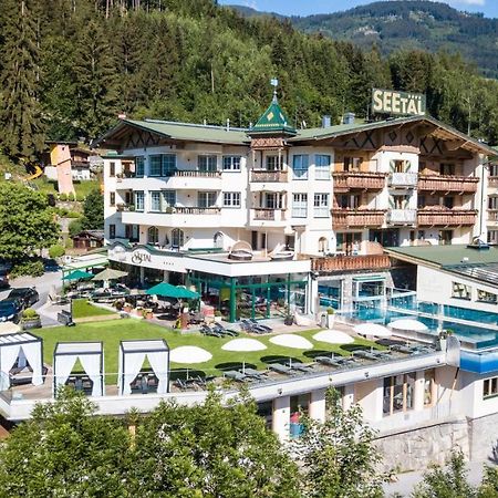 Alpin Family Resort Seetal Kaltenbach Exterior photo