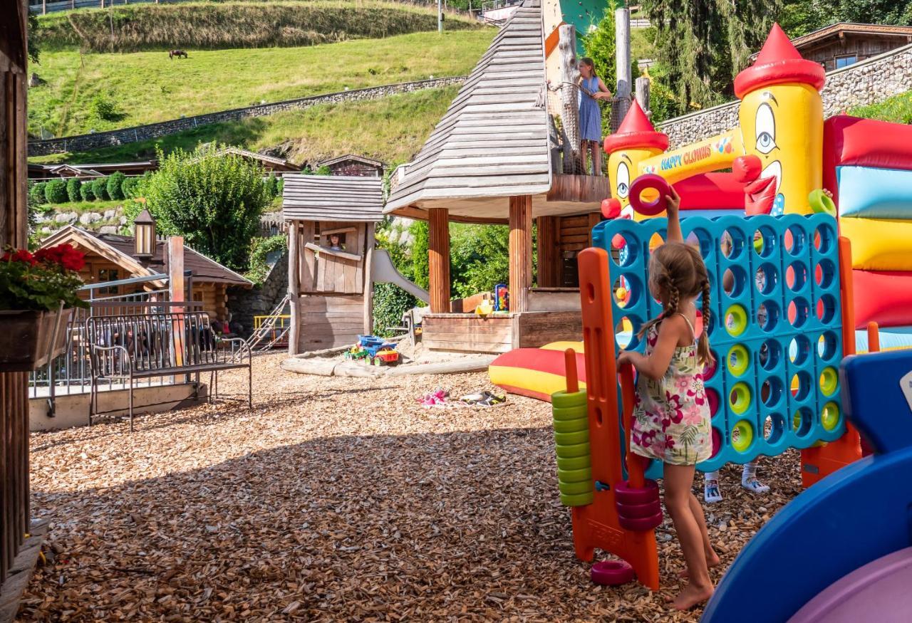 Alpin Family Resort Seetal Kaltenbach Exterior photo
